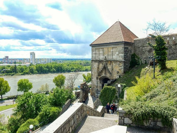 Фотосессия и прогулка по старинной Братиславе — фото 3